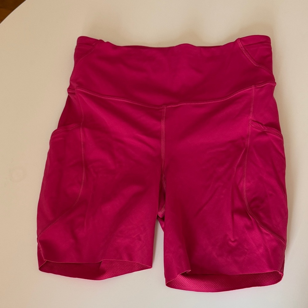 Women’s Lululemon fast and free high-rise short. 6 inch. Pink.
